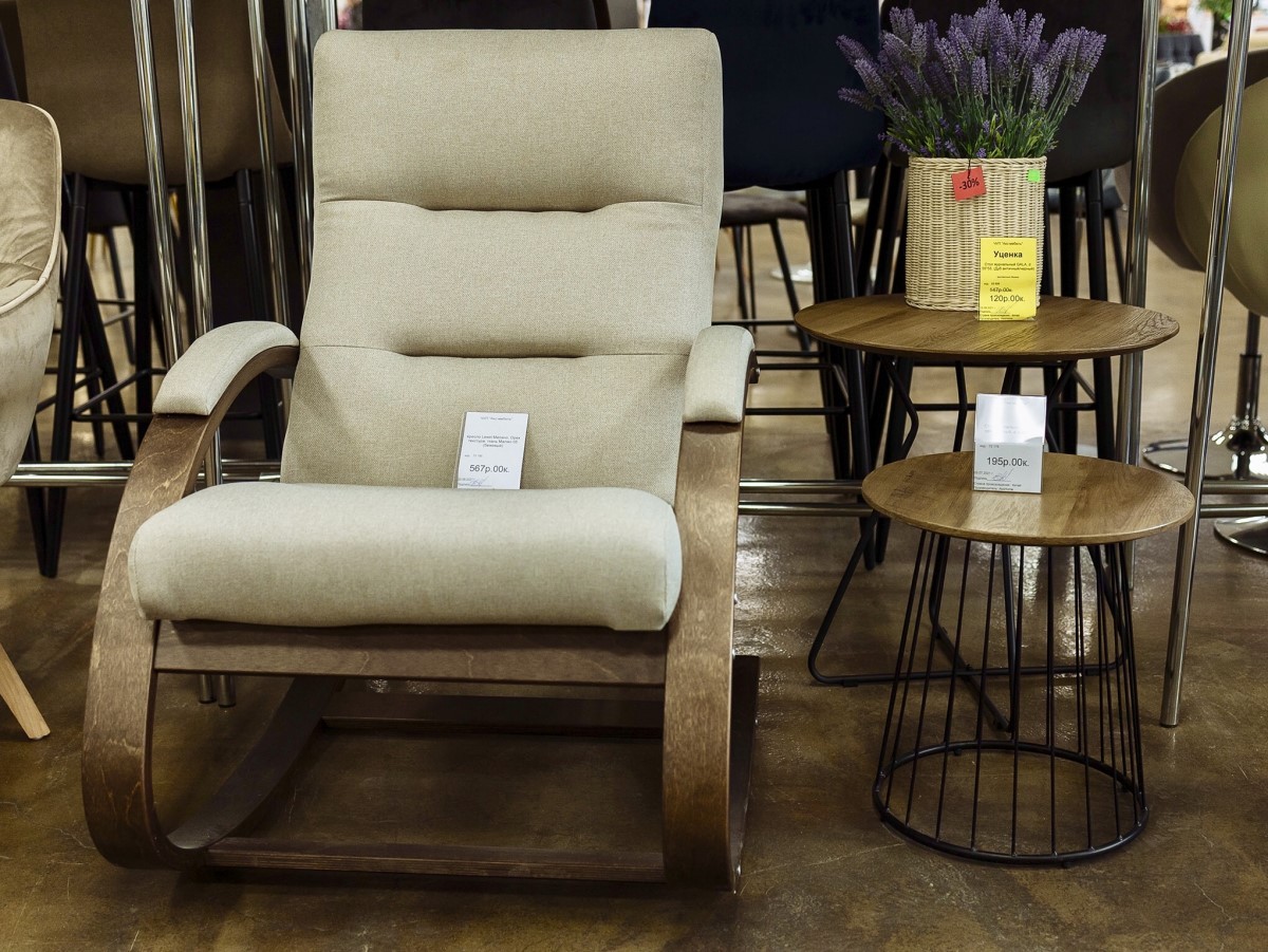 Огромный выбор столов, стульев, кресел в Бресте. Обзор дискаунтера мебели и фурнитуры «Акс-мебель»