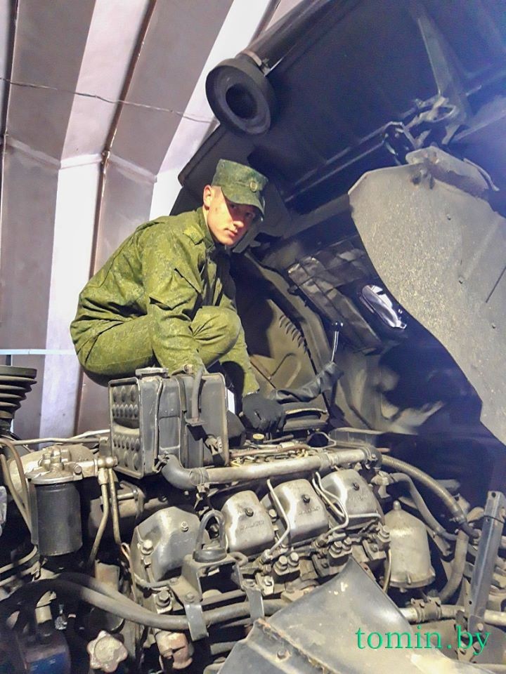 Как брестские ракетчики переводят технику на зимний период эксплуатации