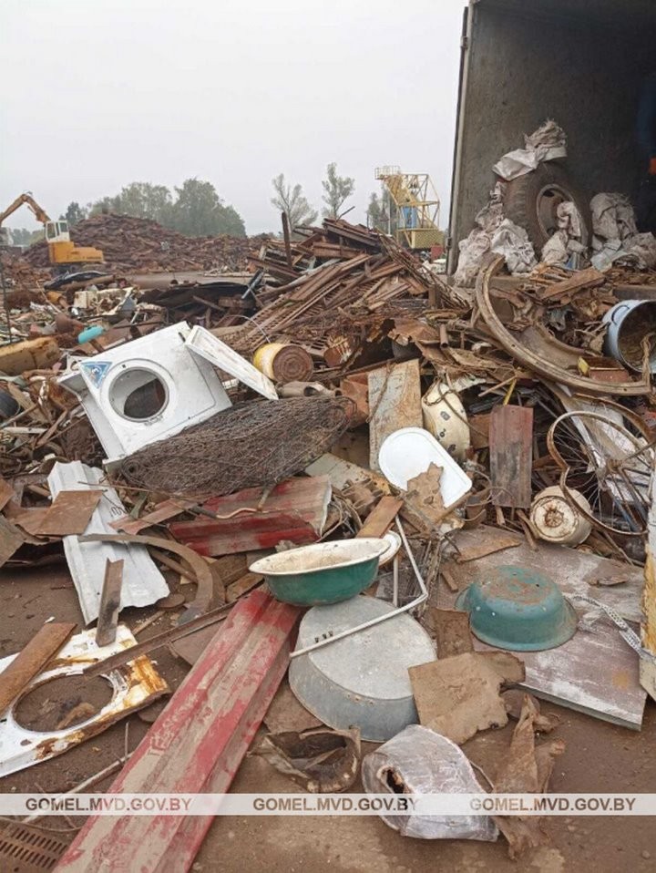 «ГАЗон» перевозил почти 6 тонн металлолома без документов. Грузовик арестован, лом изъят