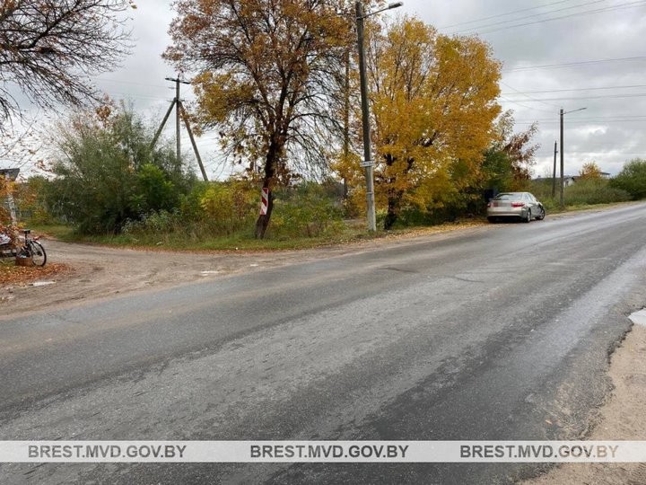В Бресте совершен наезд на 64-летнюю велосипедистку