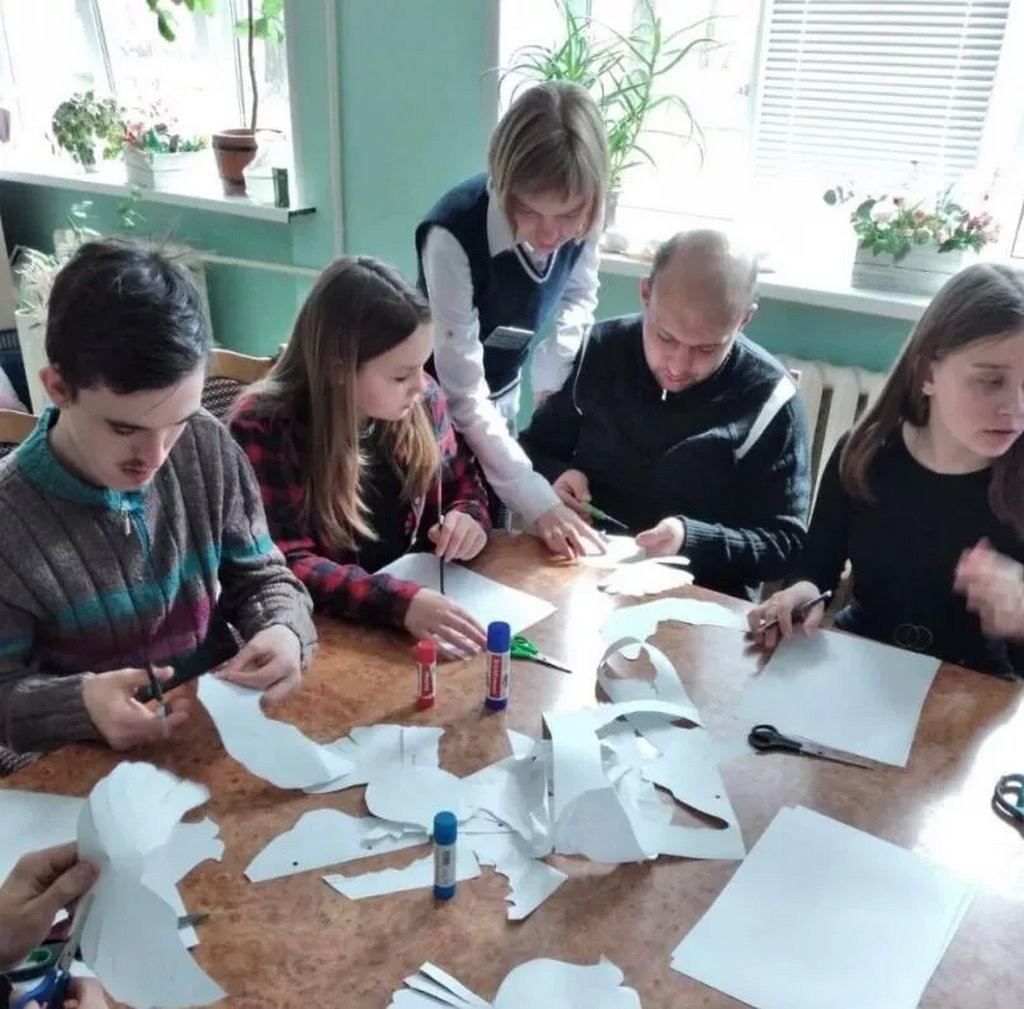 Бросали камнями и обзывали пьяницей: как белоруска живет с ДЦП и не комплексует