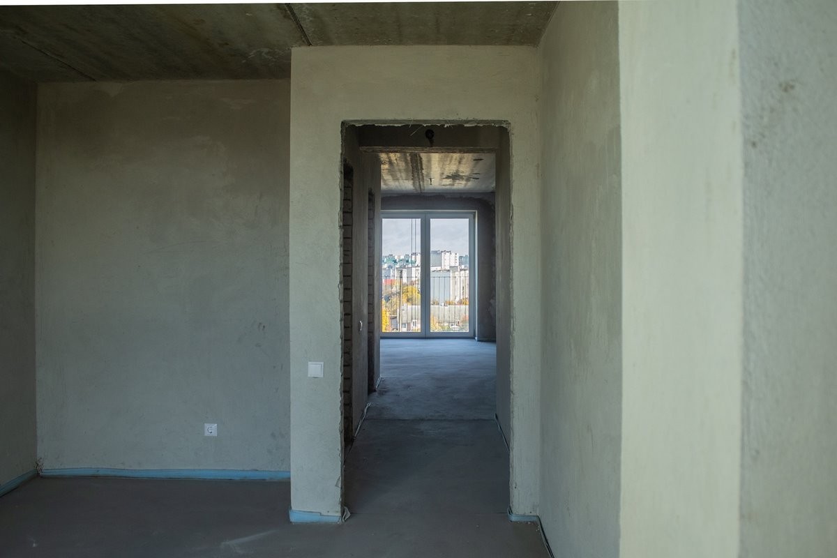 В центре Бреста сдали дом с модными планировками. Узнали, по чем там квартиры