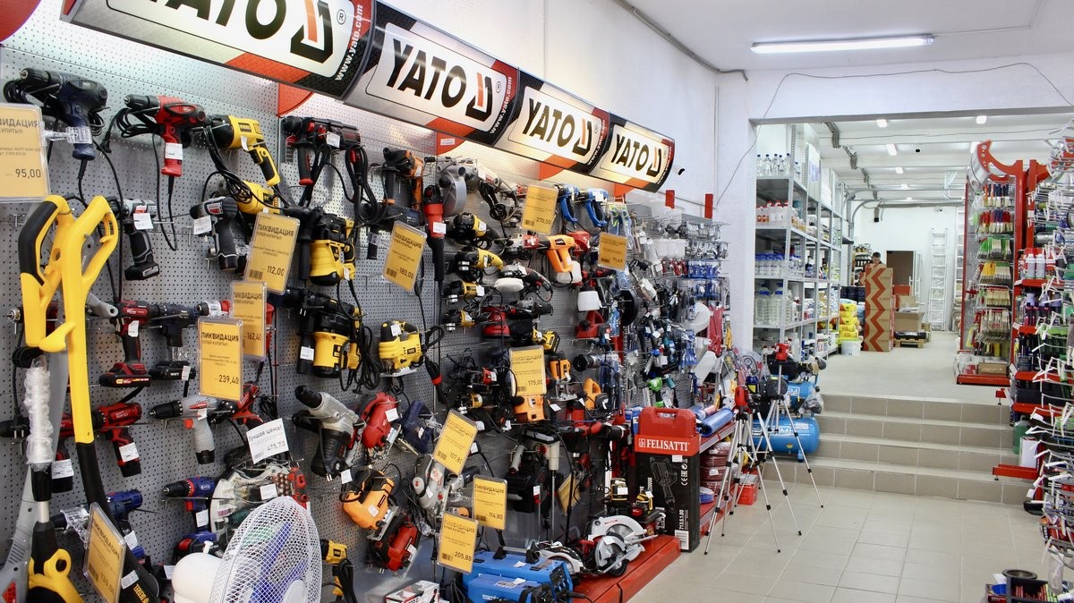 Видеообзор по большому строительному магазину «А-Центр 4» с низкими ценами