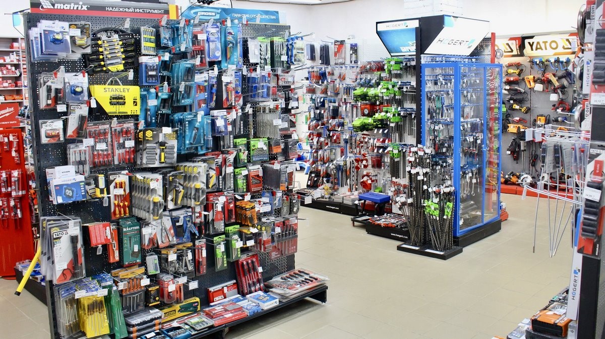 Видеообзор по большому строительному магазину «А-Центр 4» с низкими ценами