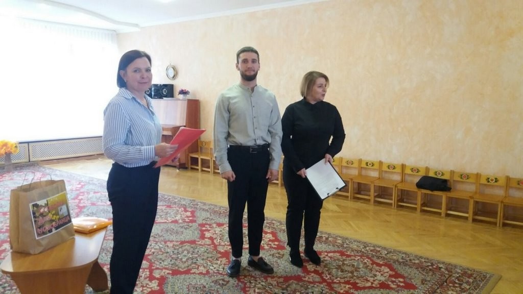 В Бресте в детском саду №35 в армию провожали молодого специалиста, руководителя физического воспитания.