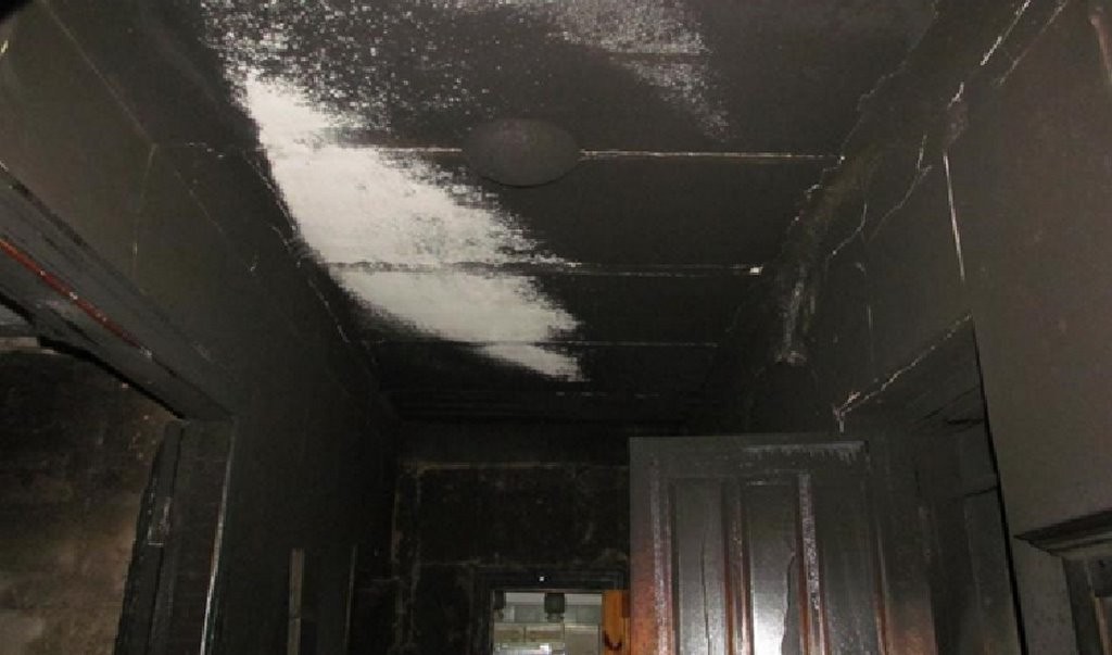 В Беларуси мужчина вместо извинений поджег трехкомнатную квартиру супруги