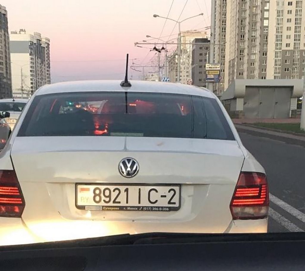 Это I или T? Самая загадочная буква в номерах