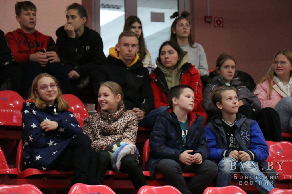 Турнир по рукопашному бою памяти Дмитрия Гвишиани прошел в Бресте. Фото и видео