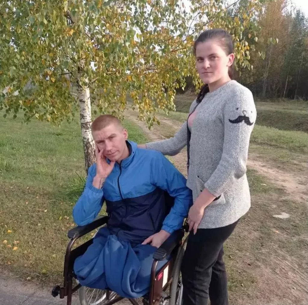 «Ты не встанешь…» – белорус потерял в ДТП ноги и учится жить заново