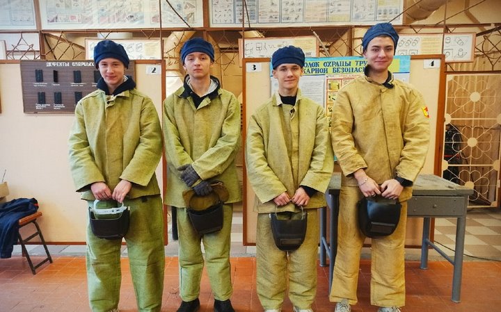 В Барановичах выбрали лучшего юного электрогазосварщика