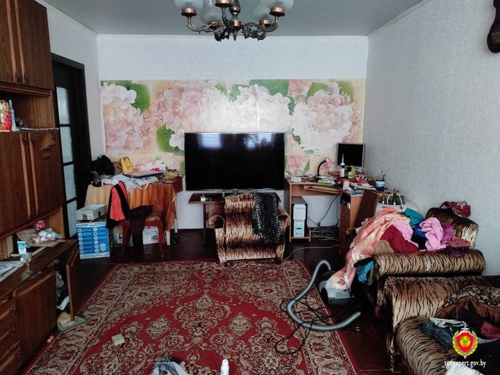 Житель Жабинковского района проник в квартиру соседки через подвал и украл у нее деньги