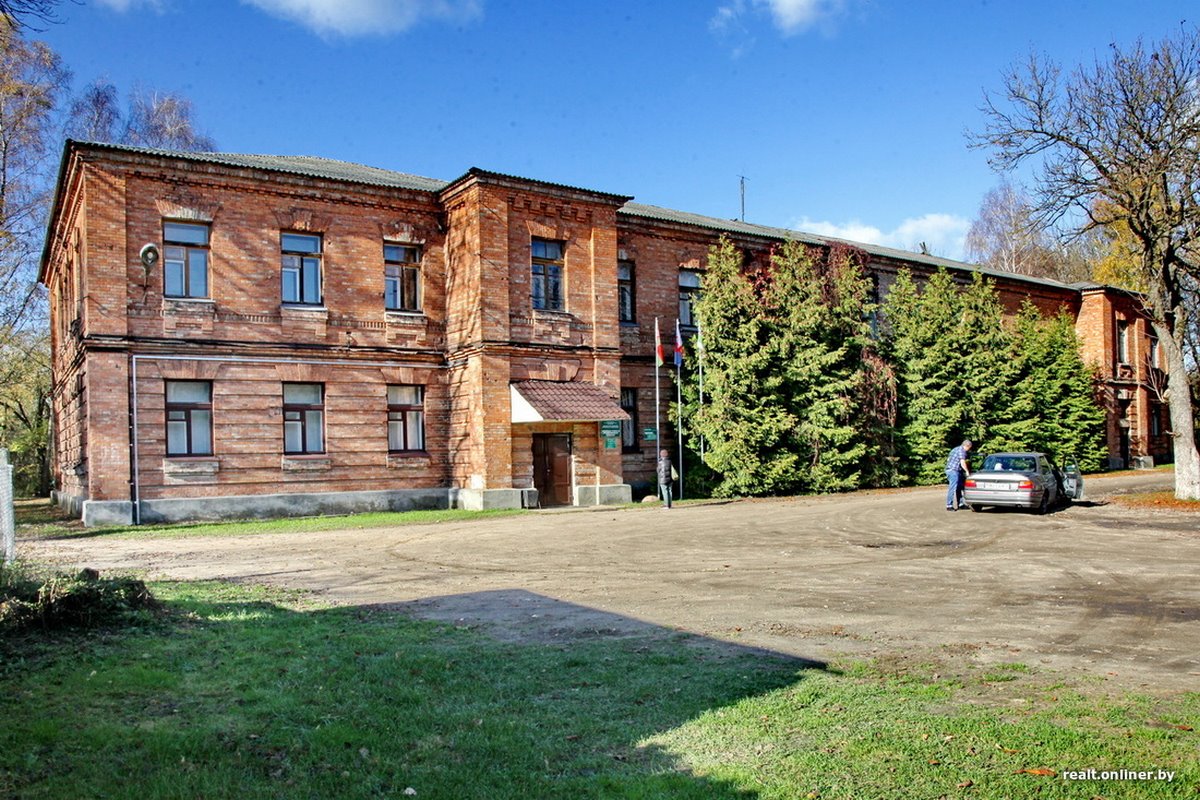 «Это чудесное место». Как живут семьи, чьи дома находятся на территории Брестской крепости