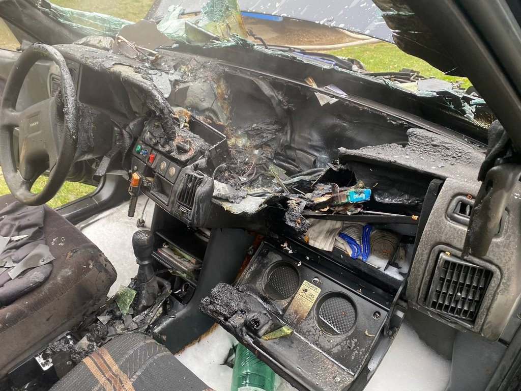 Сегодня в Ивацевичах горел автомобиль