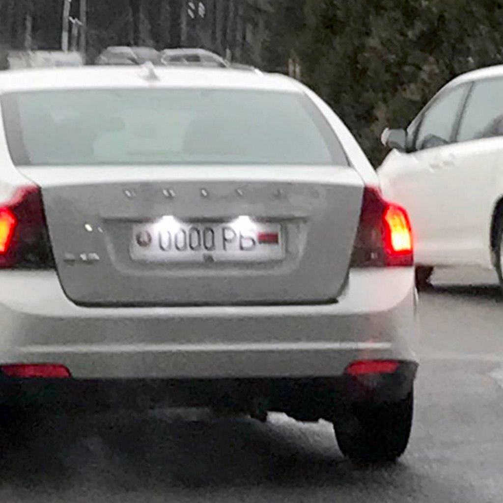 Может ли у этой Volvo быть такой номер? Отвечает владелец