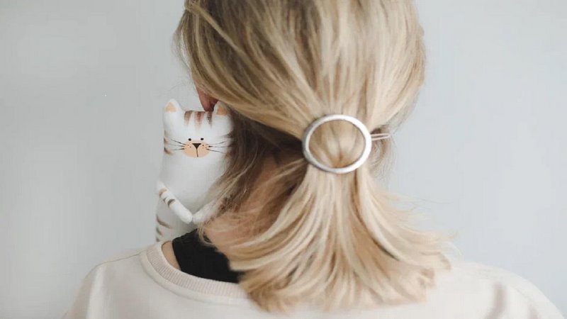 «В месяц зарабатываю около 3500 рублей»: как мама в декрете построила бизнес на «зюзиках»