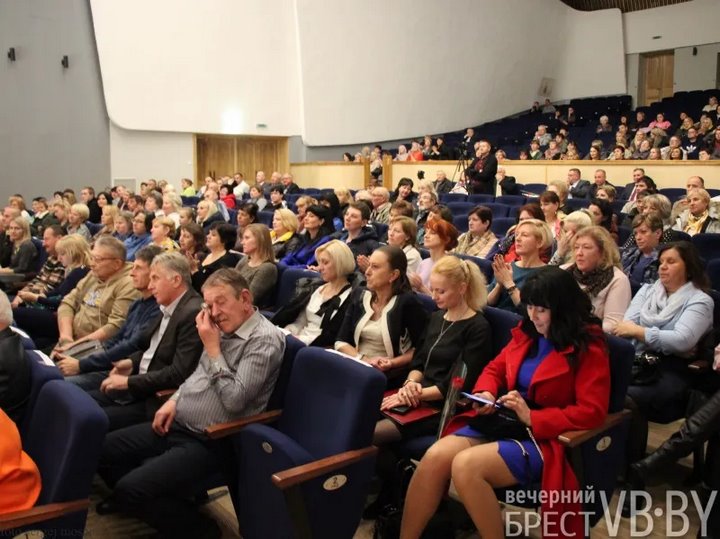 Тепло «Берестья». В тепличном комбинате построят 10 гектаров теплиц нового поколения