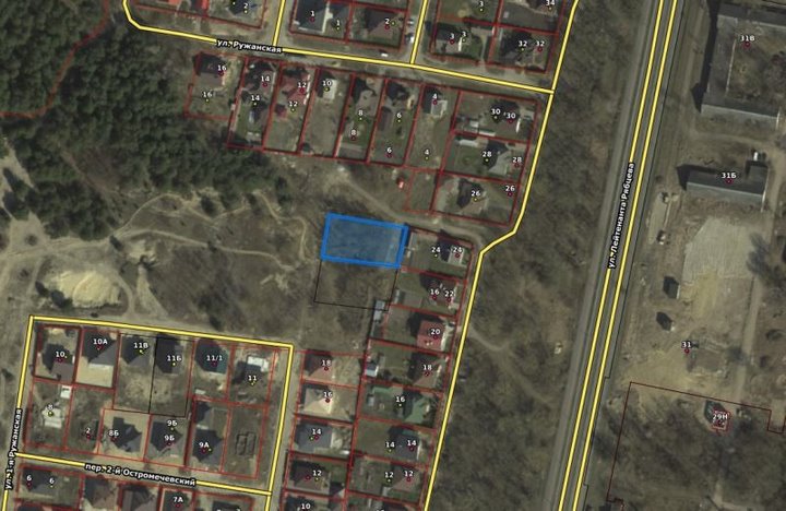 В Бресте через аукцион продали два участка и часть дома