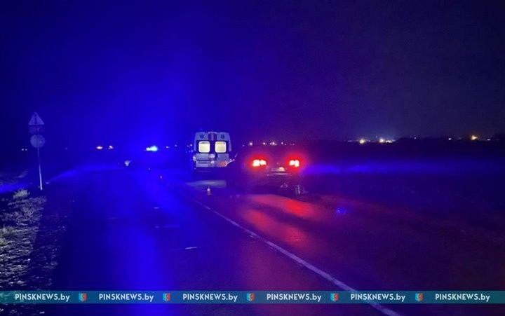 В пригороде Пинска водитель насмерть сбила не обозначенного фликерами пешехода