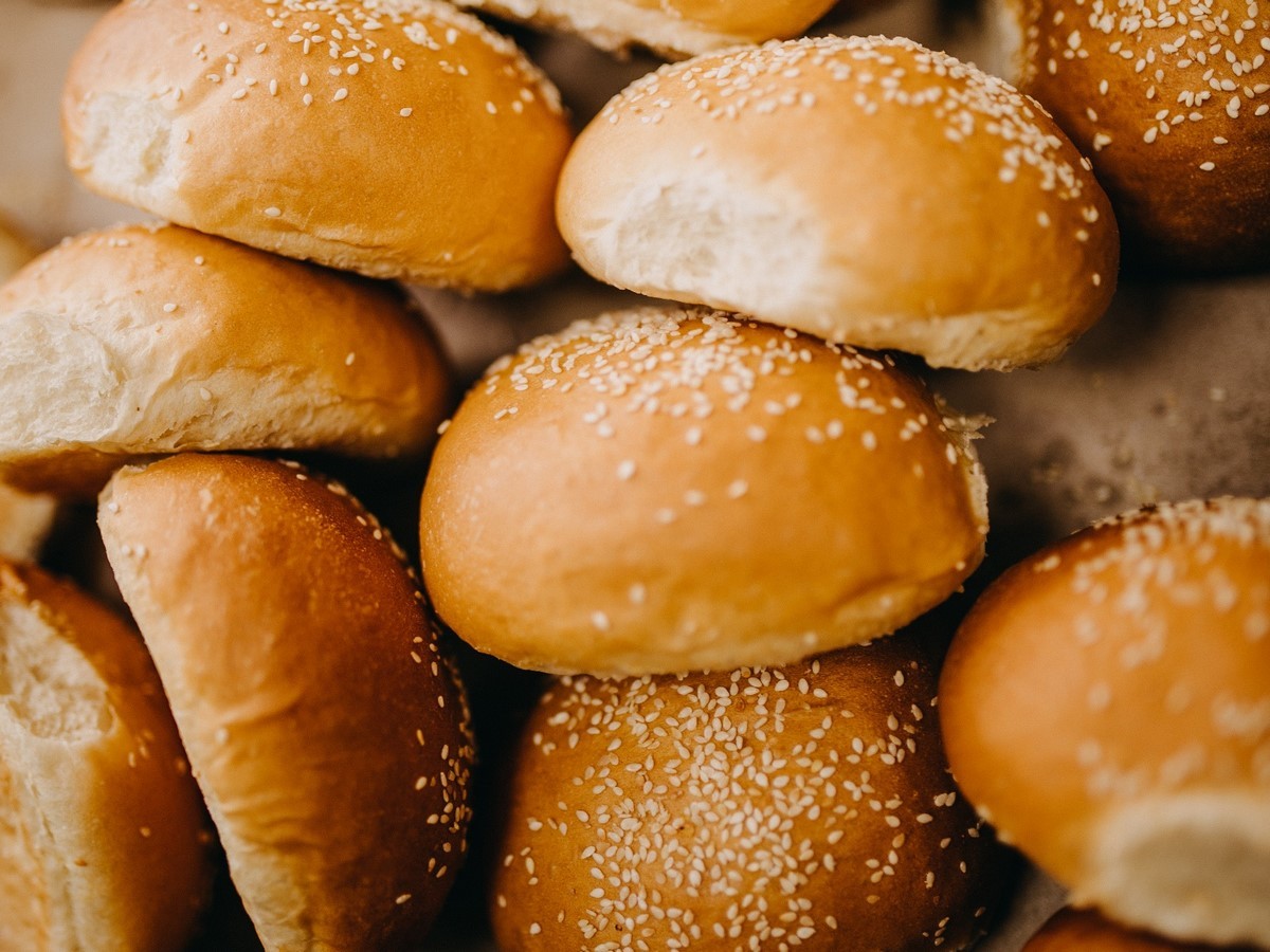 Новинки в меню «Кебаб на болоте» на Киевке: сытные комплексные обеды по доступным ценам и обалденные сезонные напитки