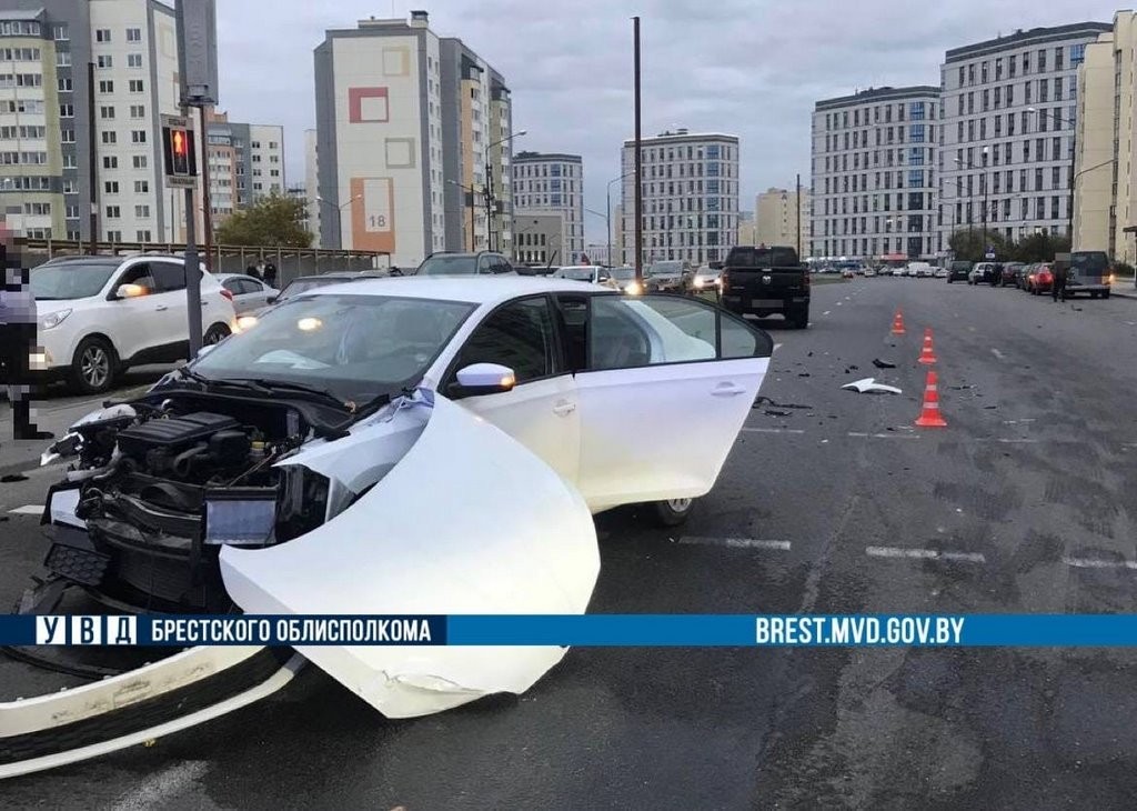 Подробности ДТП на Грюнвальдской в Бресте