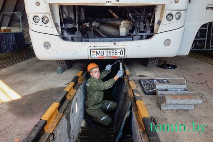 Как брестские ракетчики переводят технику на зимний период эксплуатации