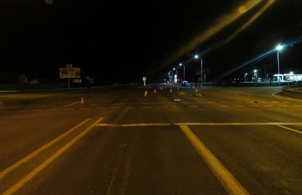 Пьяный водитель на скорости 157 км/ч насмерть сбил велосипедиста и поджег свое авто