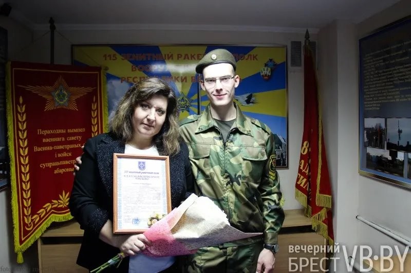 «Брестское небо надежно защищено». Воины-ракетчики 115 ЗРП пригласили в гости мам