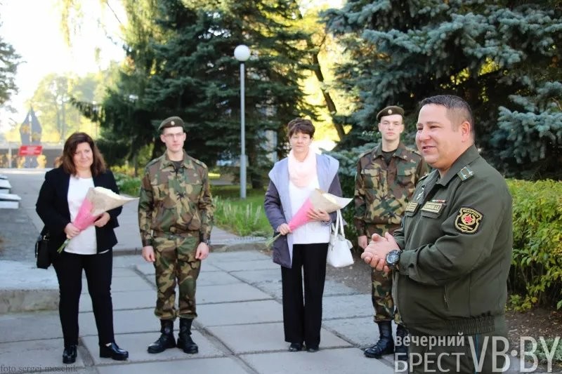 «Брестское небо надежно защищено». Воины-ракетчики 115 ЗРП пригласили в гости мам
