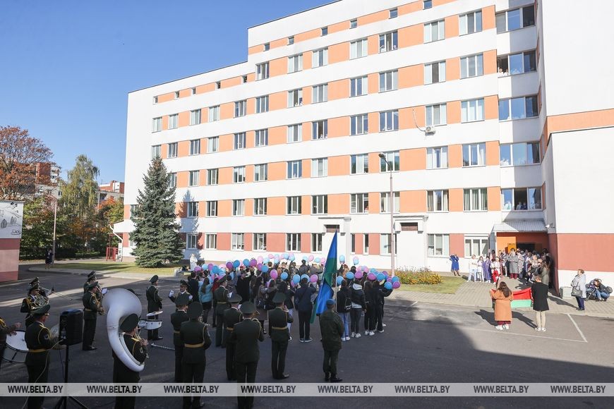 Репортаж из брестского роддома в День матери