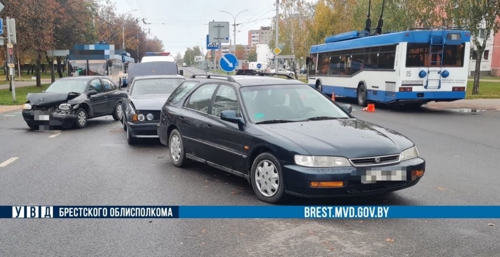 В Бресте одновременно произошло два ДТП