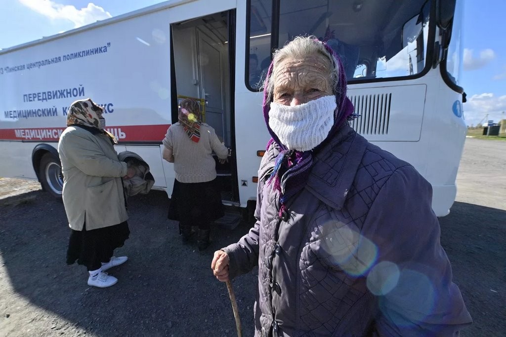 Как в приграничных деревнях работает медцентр на колесах (Брестская область)