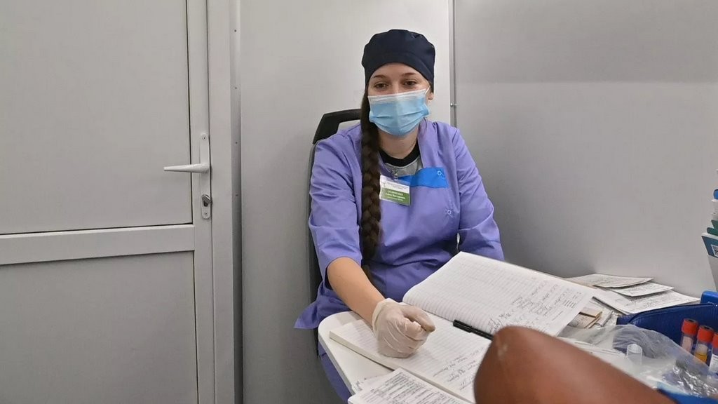 Как в приграничных деревнях работает медцентр на колесах (Брестская область)