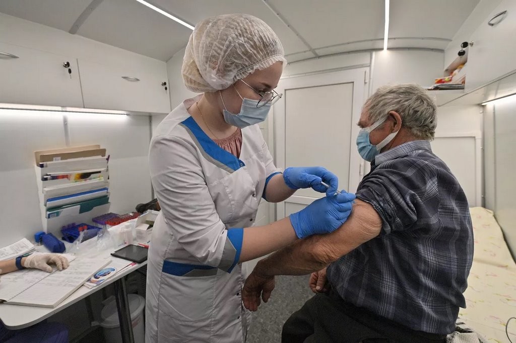 Как в приграничных деревнях работает медцентр на колесах (Брестская область)