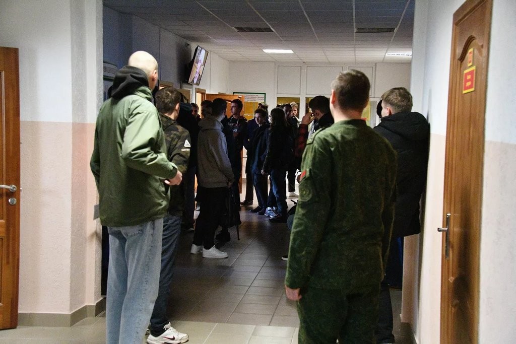 Как проходит призыв в военкоматах Беларуси