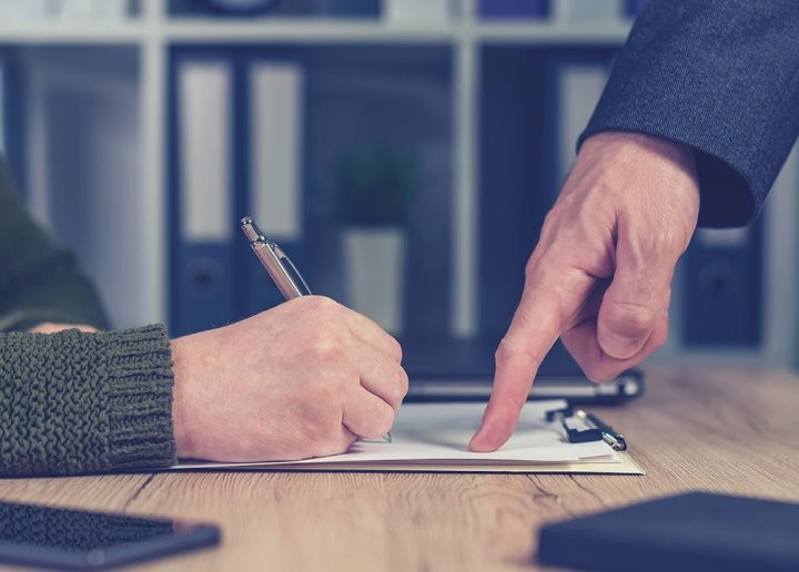 Белоруса внезапно уволили, но он смог отстоять свою работу