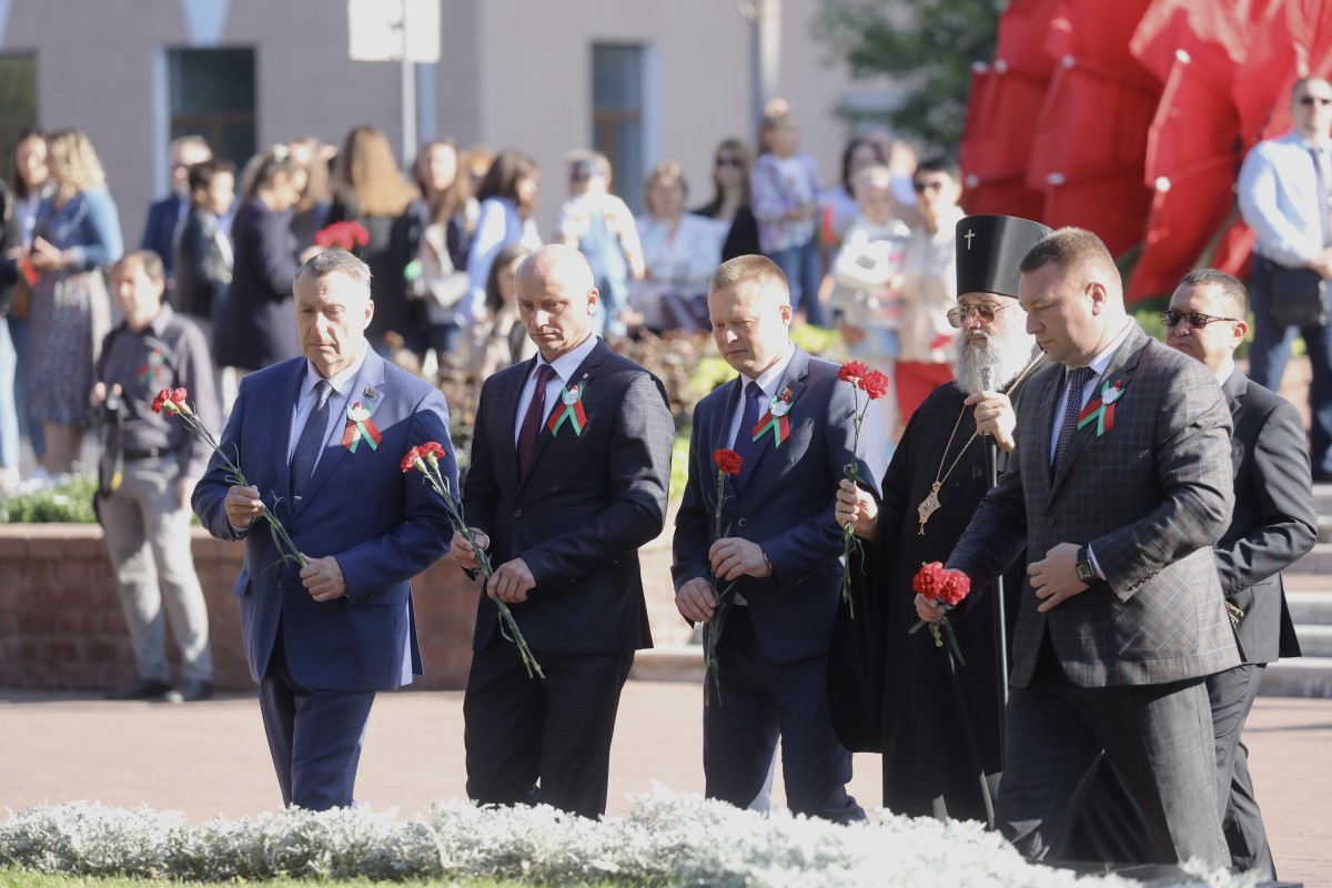 День народного единства празднуют в Бресте