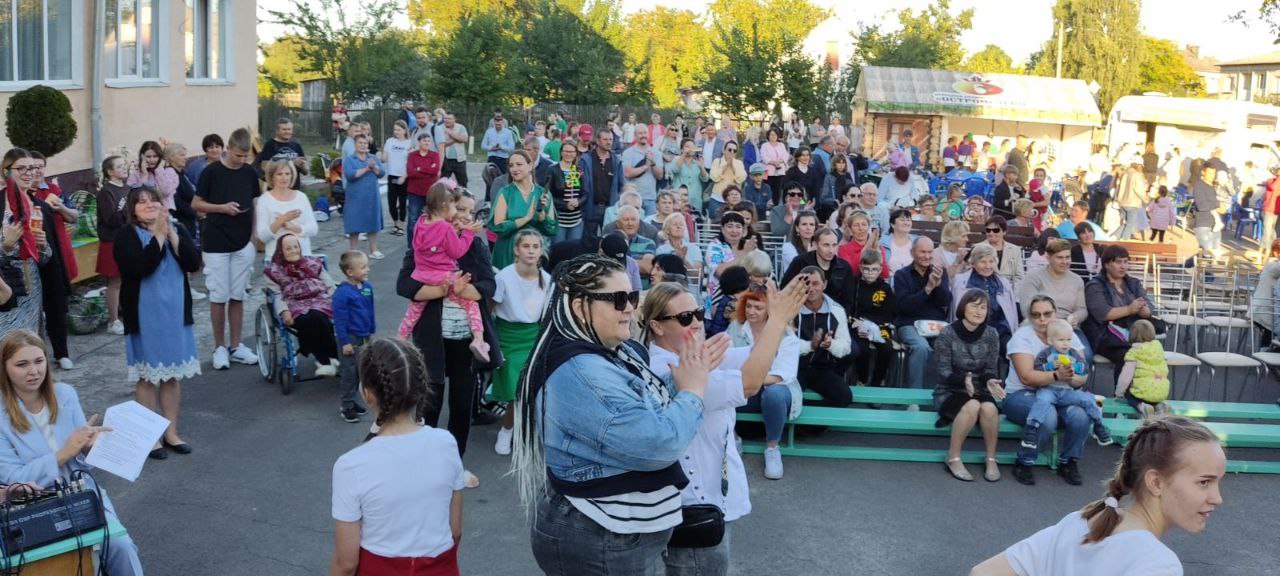 Брестский район, д. Новые Лыщицы. Здесь сегодня отмечают День деревни