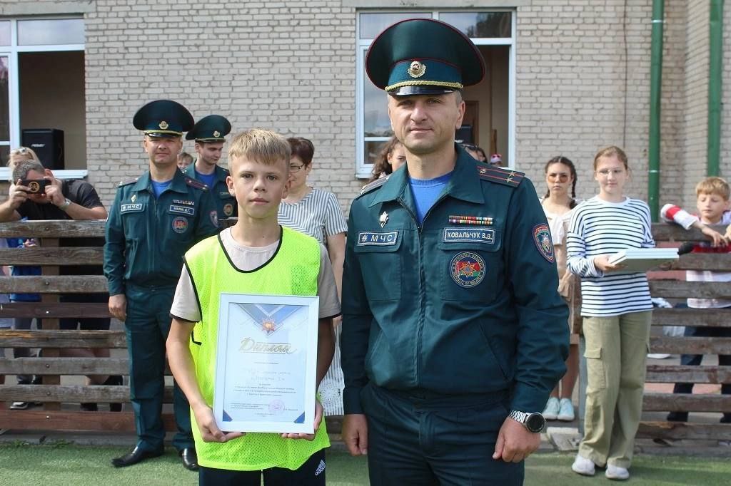 Соревнования по мини-футболу прошли в 19-й средней школе г. Бреста