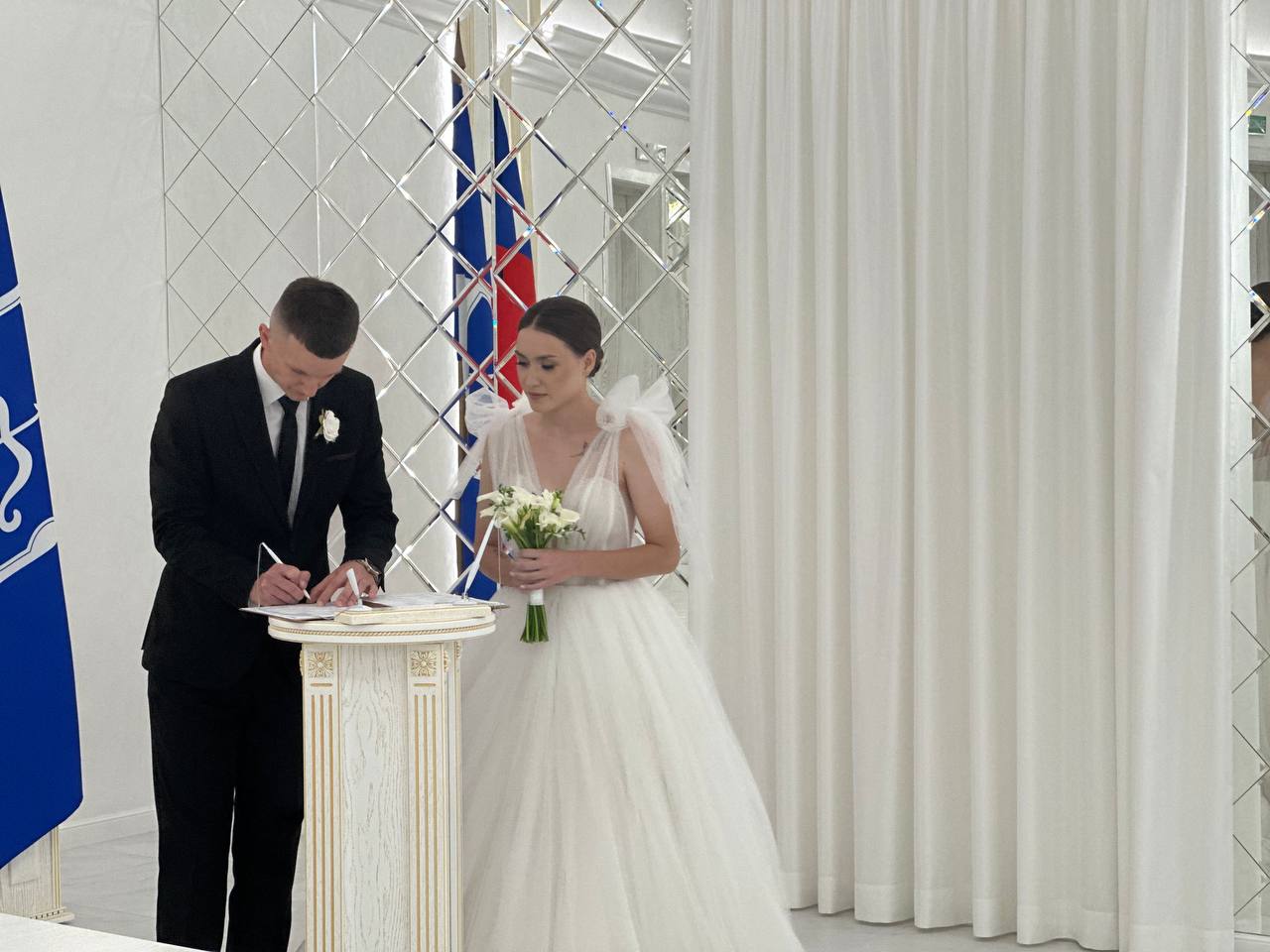 В ЗАГСе Бреста открыли зал «Хрустальный»