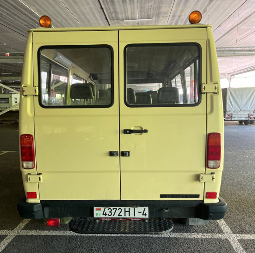 Таких осталось мало. Живой Mercedes T1 продают в Гродно