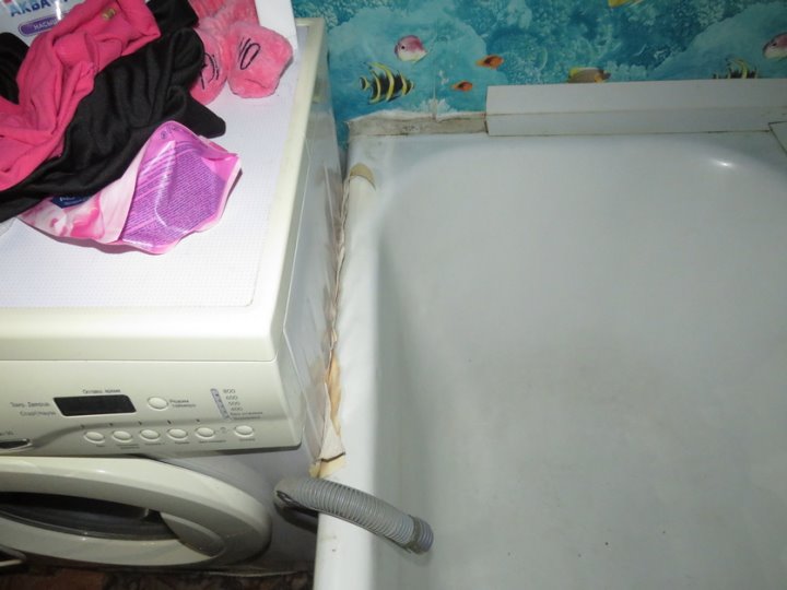 В Беларуси девушку убило током в ванной. Подробности трагедии