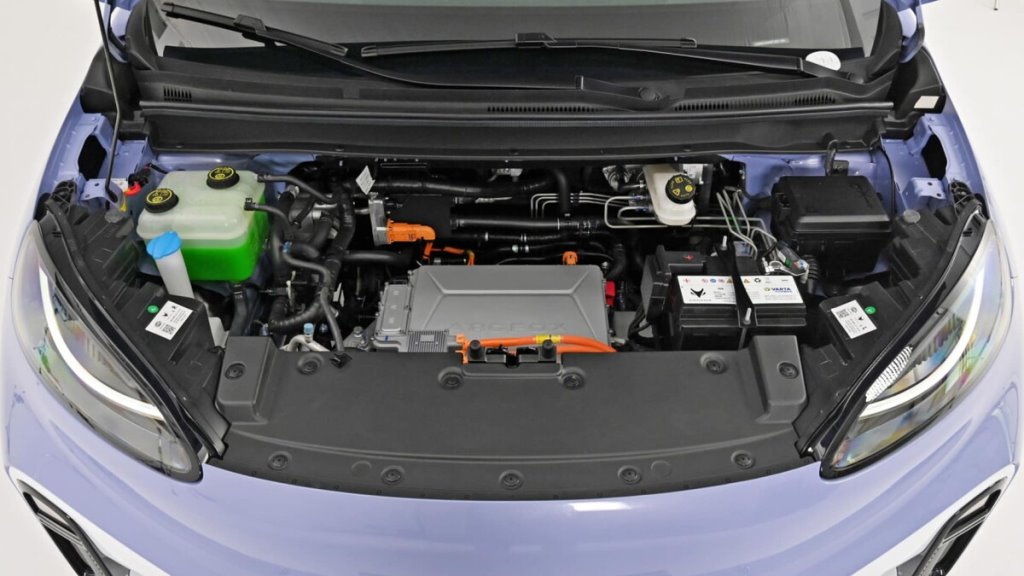 В продаже появилась машина специально для молодых мам. Вот сколько она стоит