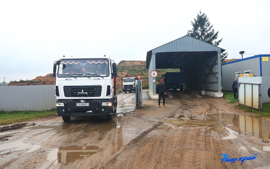 Большая стройка развернулась вблизи деревни Деревной Барановичского района
