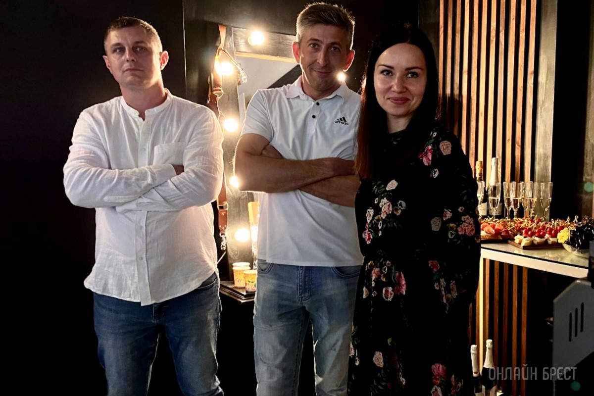 В Бресте прошел мастер-класс по нанесению итальянской декоративной штукатурки Giolli