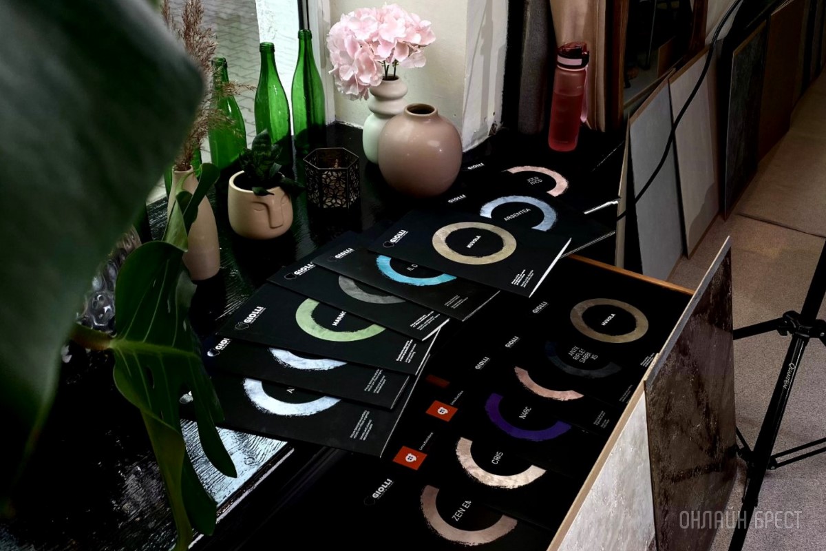 В Бресте прошел мастер-класс по нанесению итальянской декоративной штукатурки Giolli