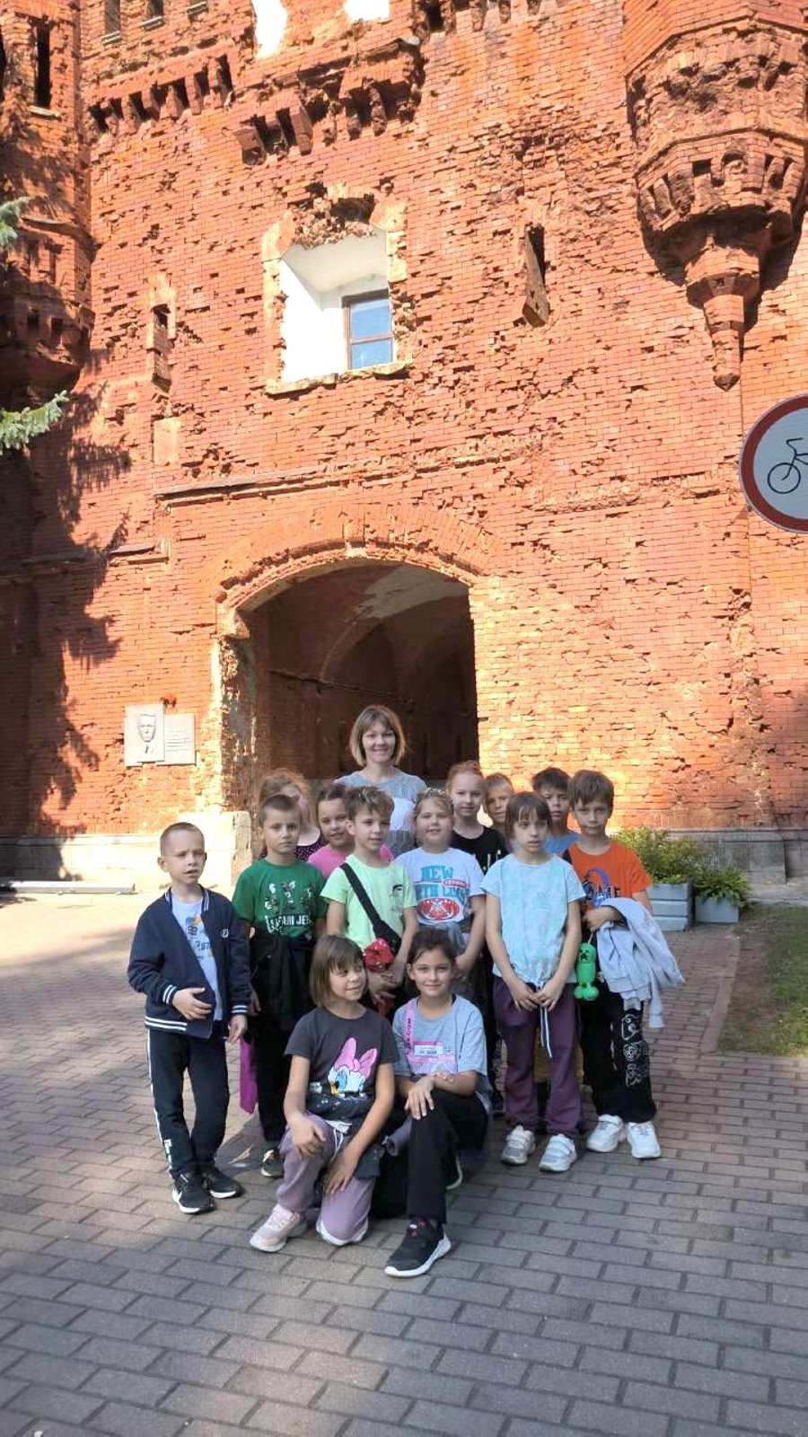 Новый автобус приобрели для отдыхающих детей в Пинском районе