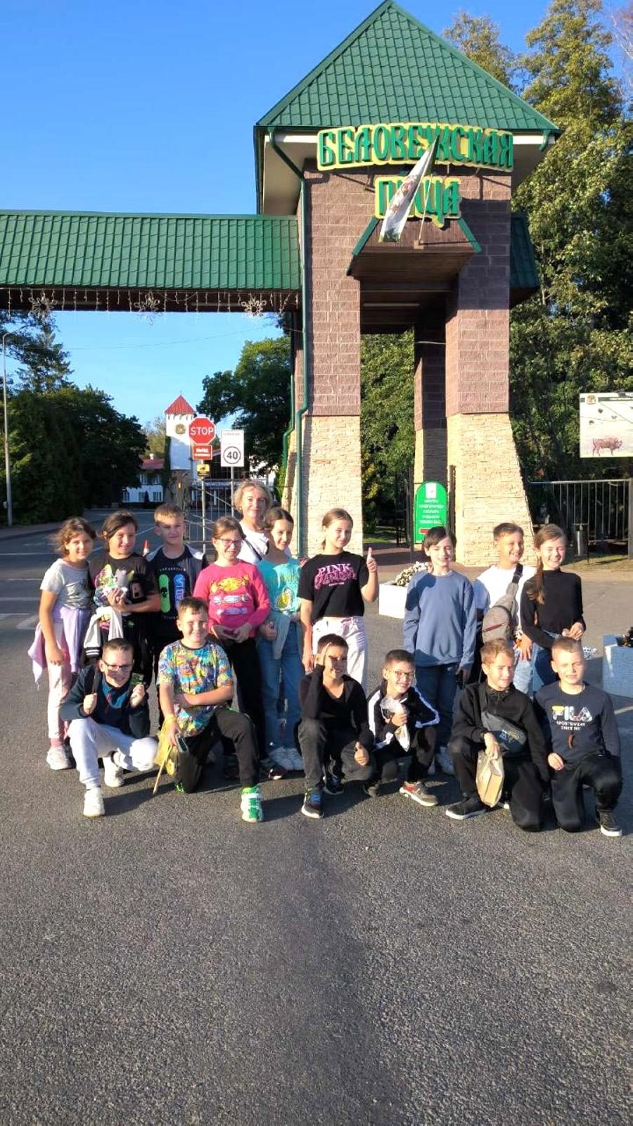 Новый автобус приобрели для отдыхающих детей в Пинском районе