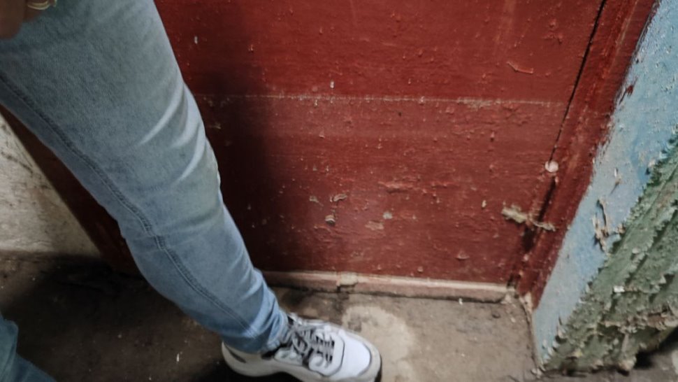 А компенсировать ущерб кто будет? Подвал в пятиэтажке залило кипятком, «сварилась» детская кровать