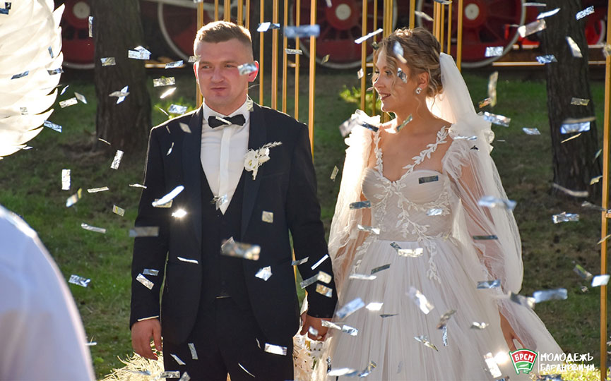 Железнодорожная свадьба в Барановичах