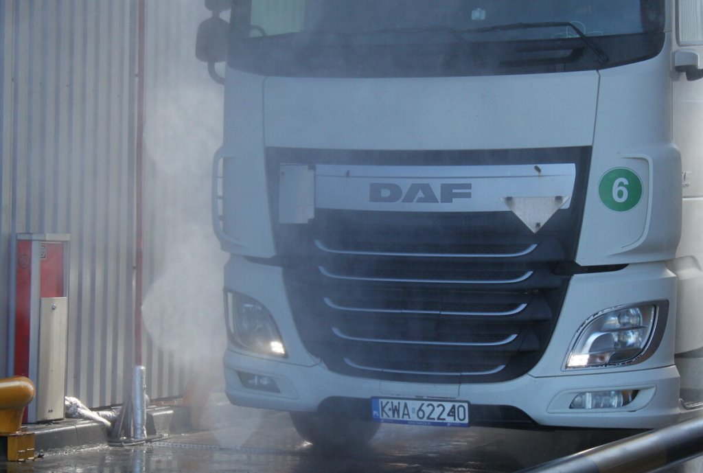 Дезинфекции транспорта на границе